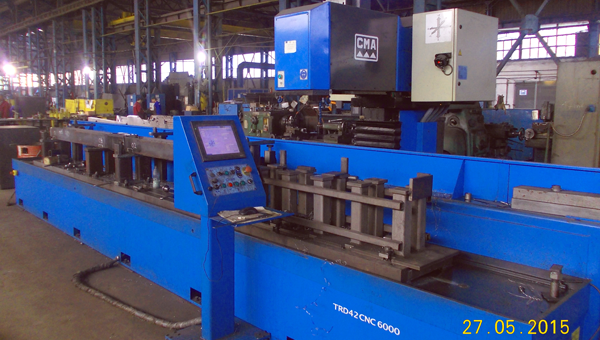 Mașină Găurit TRD42